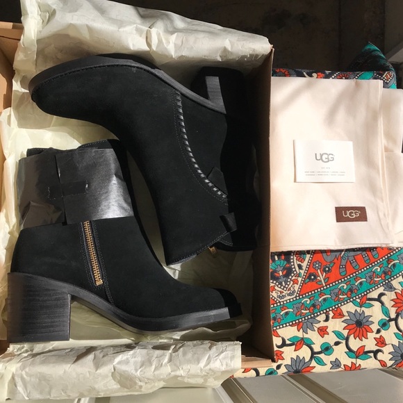 SOLD 🖤 - Picture 3 of 7